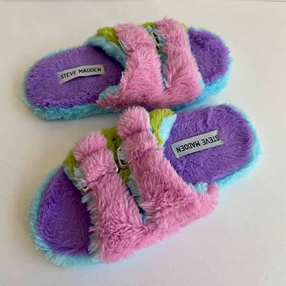 Steve Madden Kids' Jaround Faux Fur Pink Multi-Color Slide Slippers - Picture 2 of 5